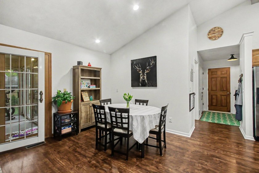 Welcome to this 3 bedroom, 2.5 bath home in Holland's desirable S - photo 8