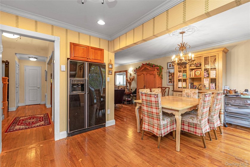 Welcome to this beautifully maintained split-level home located - photo 9