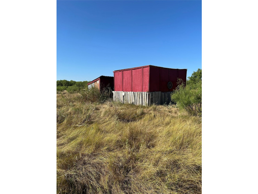 Own a piece of beautiful Texas country! This unique acreage in - photo 9