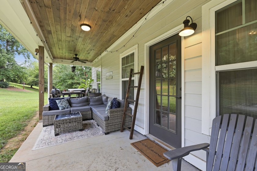 WELCOME HOME TO CHIMNEY LAKE - ADORABLE CRAFTSMAN RANCH ON OVER - photo 12