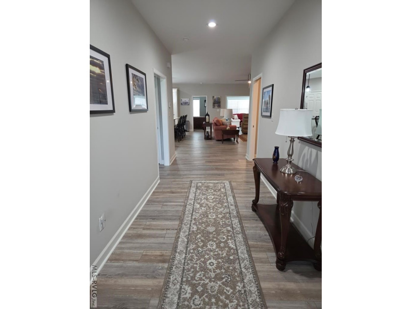 This beautiful 3-bedroom, 3-bathroom brick patio home is only - photo 16