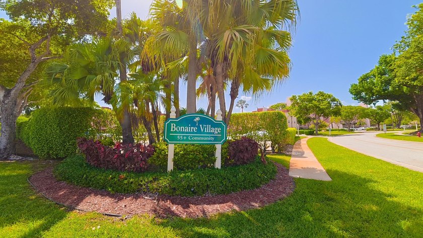 Now is the perfect time to claim this lovely, nestled condo in - photo 18