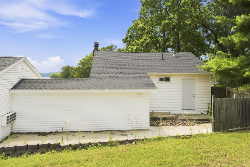 Lakefront Home in Fremont, Indiana for Sale on Jimmerson Lake - photo 43