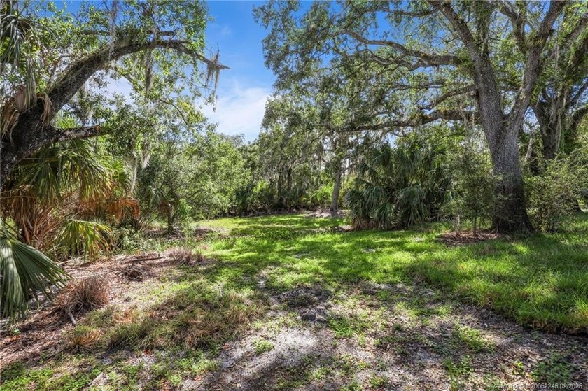 Affordable St Lucie RIVERFRONT lot with ocean access. Located in - photo 11