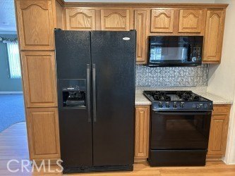 This is a beautifully remodeled home with 2 bedrooms and 2 - photo 12