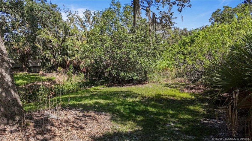 Affordable St Lucie RIVERFRONT lot with ocean access. Located in - photo 17