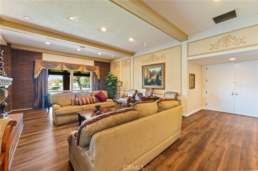 This is a beautifully remodeled home with 2 bedrooms and 2 - photo 35
