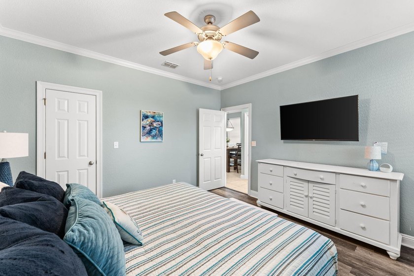 The Best Value in Villages of Crystal Beach. Fully furnished - photo 13