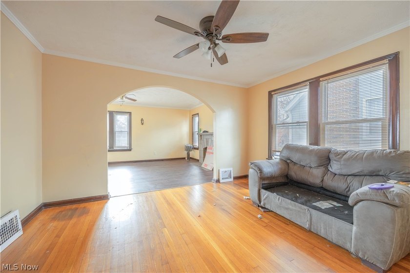 discover this beautiful maintained triplex, ideallly located - photo 9
