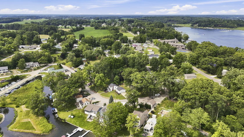 Lakefront Home in Fremont, Indiana for Sale on Jimmerson Lake - photo 46