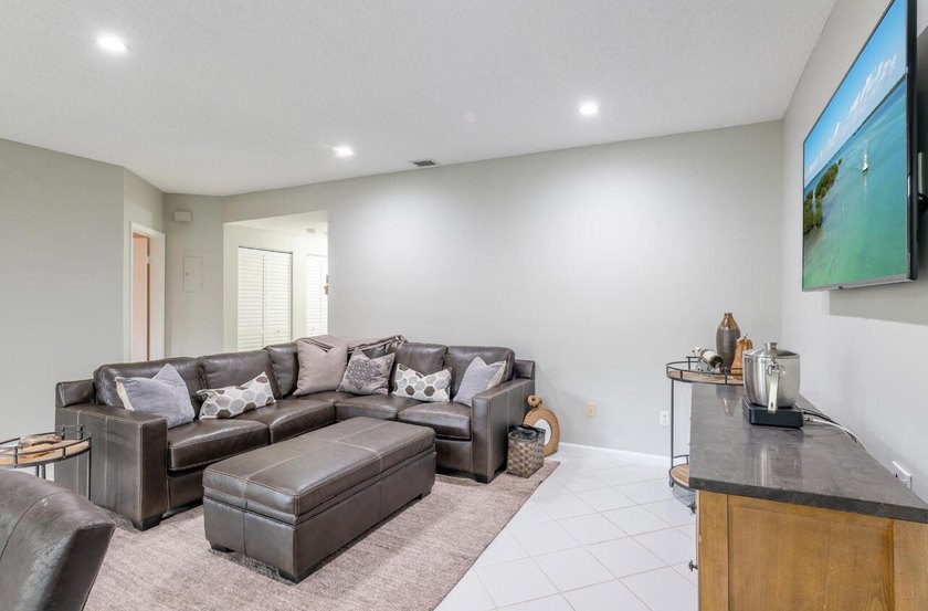 This 2 bedroom 2 bath condo offers the ease of first floor - photo 5
