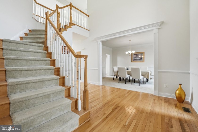 Welcome to this highly sought after Waterford model in the award - photo 3