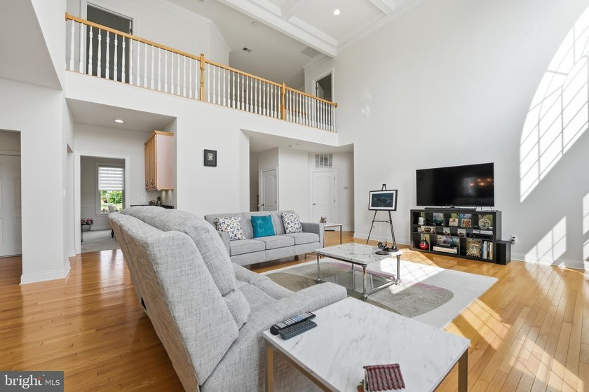 Welcome to this highly sought after Waterford model in the award - photo 7