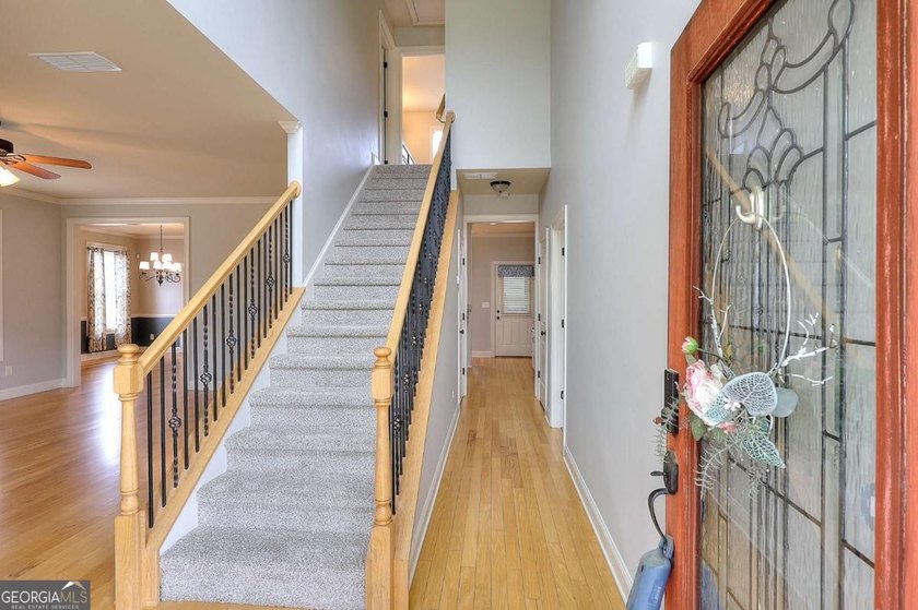 BACK ON THE MARKET AT NO FAULT TO SELLER! Welcome to this - photo 7