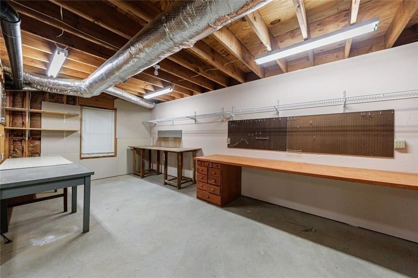 Located in the highly sought-after Brickleberry neighborhood - photo 33