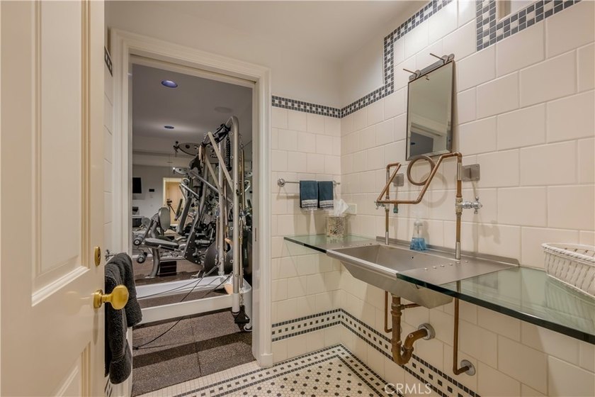 A premier opportunity to acquire one of the grandest estates - photo 37