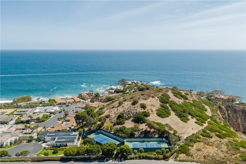 A premier opportunity to acquire one of the grandest estates - photo 50