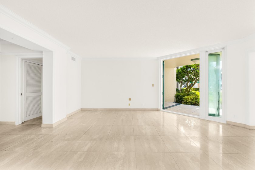 Best Waterfront Value in Mizner Village! Discover one of the - photo 10