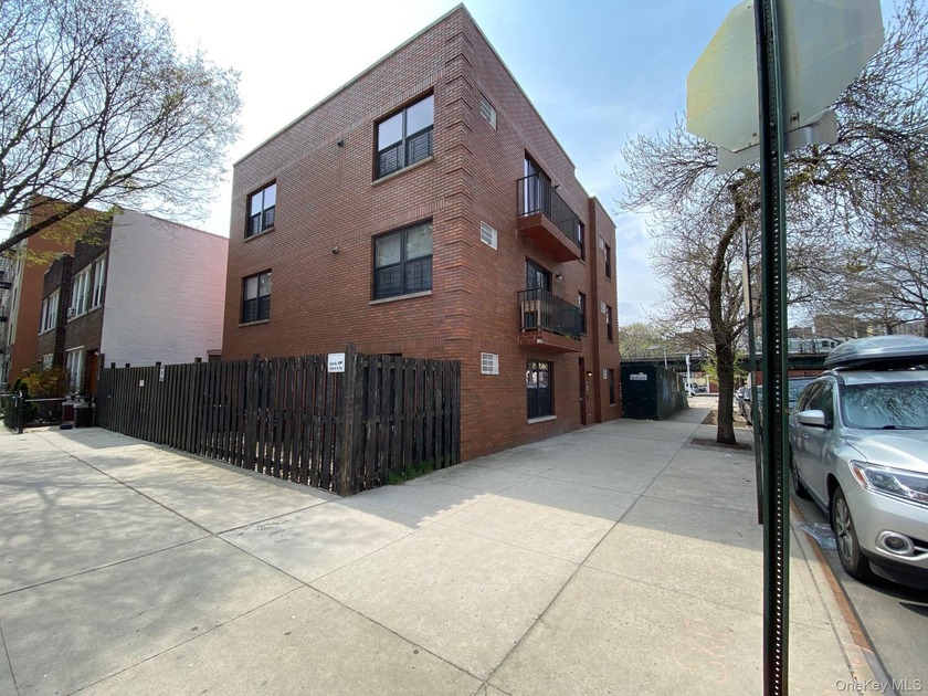 Welcome to 190 W 239th St. nestled in the highly sought-after - photo 3