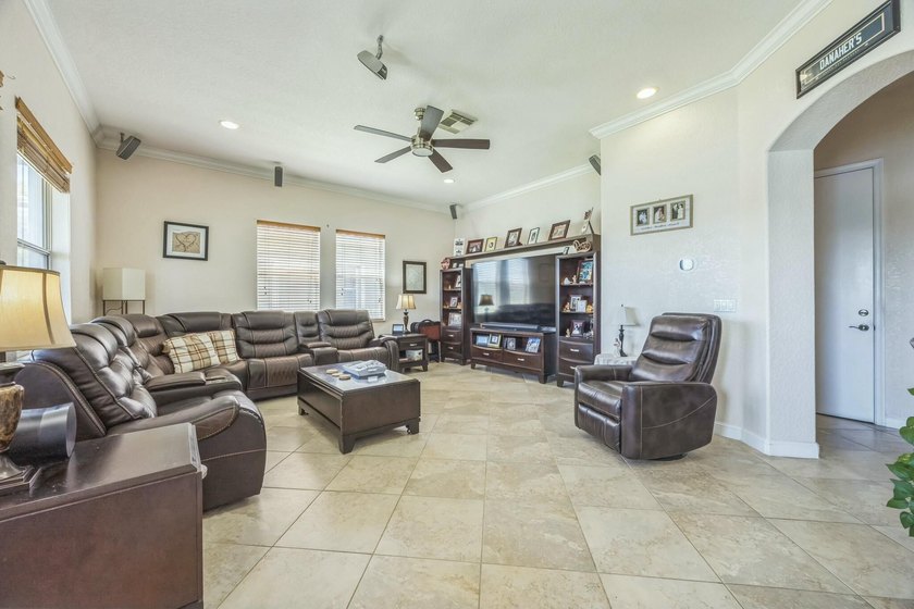 MOTIVATED SELLER! Rare opportunity to own the only 6-bedroom - photo 13