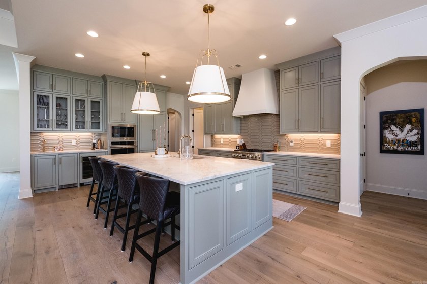 Stunning new construction steps from Chenal's Bear Den Golf - photo 15