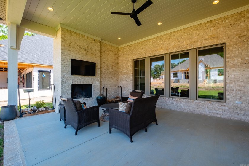 Stunning new construction steps from Chenal's Bear Den Golf - photo 46