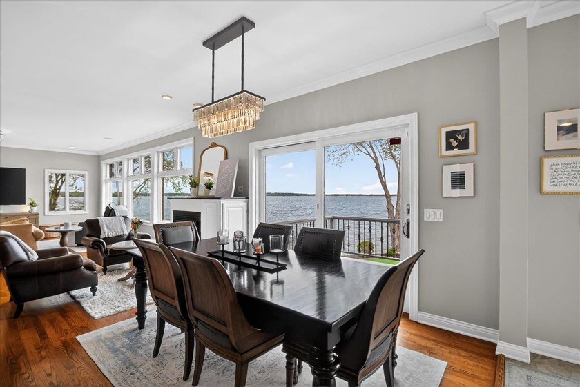 THIS is the lake house you have been looking for! Panoramic - photo 12