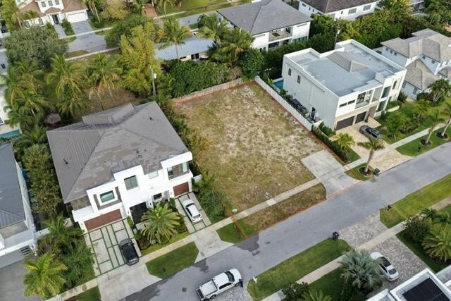 Nestled in the highly desirable Boca Villas neighborhood of East - photo 3