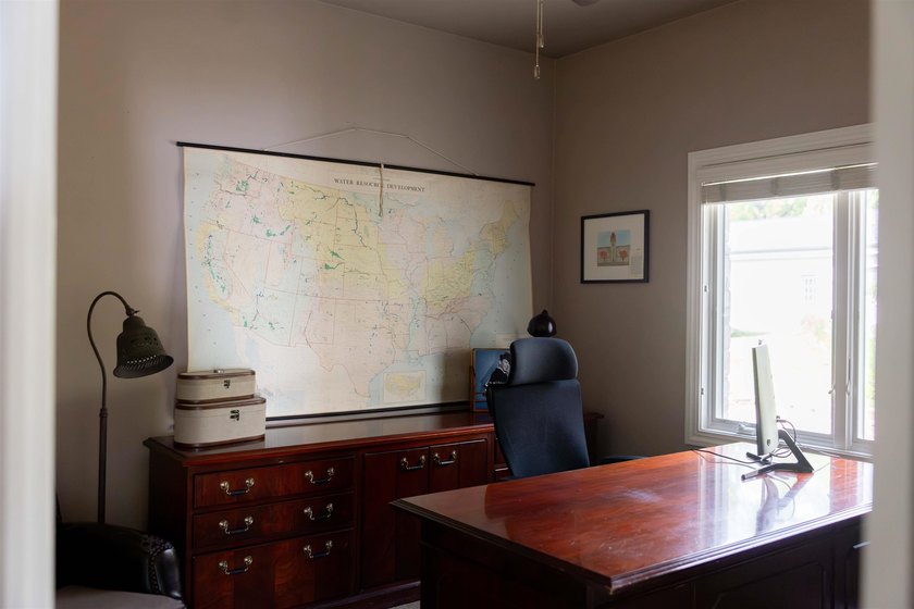 THIS is the lake house you have been looking for! Panoramic - photo 36