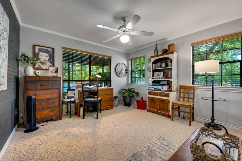Lake Palestine Waterfront Retreat | 200' of Shoreline &amp; Boathouse - photo 21