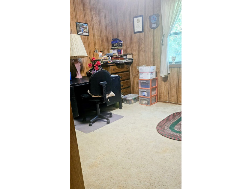 Perfect location to live and work!! 3 + acres with a 1500 sq ft - photo 14