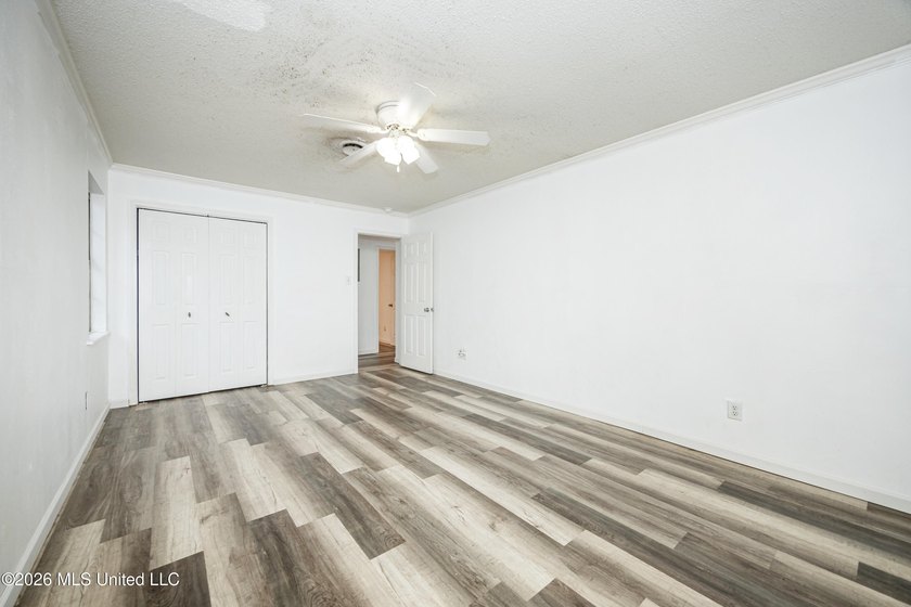 Looking for space to spread out and make your own? This - photo 36