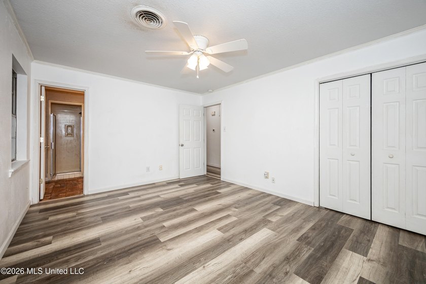 Looking for space to spread out and make your own? This - photo 38