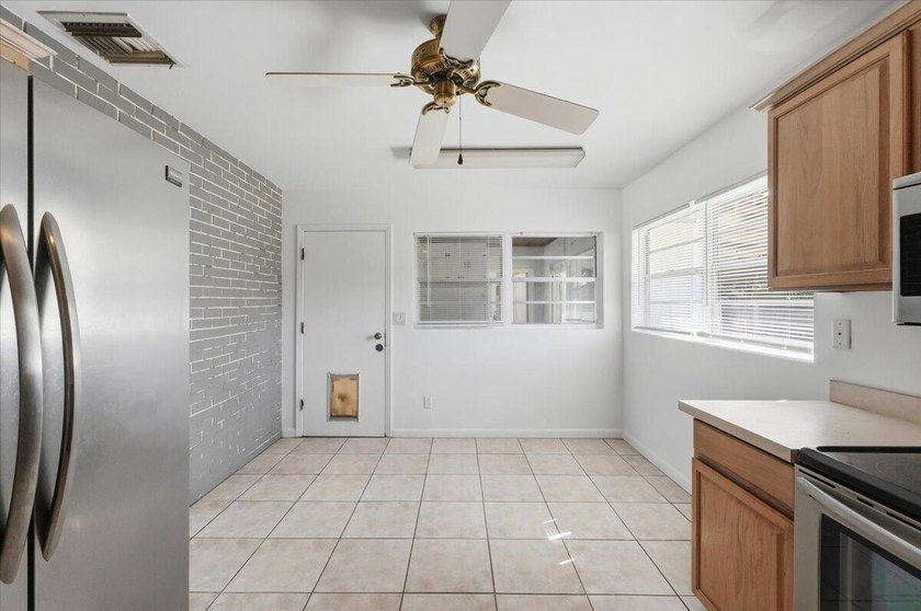 Welcome to 1408 New Jersey Road, a 2-bedroom, 1-bath home - photo 28