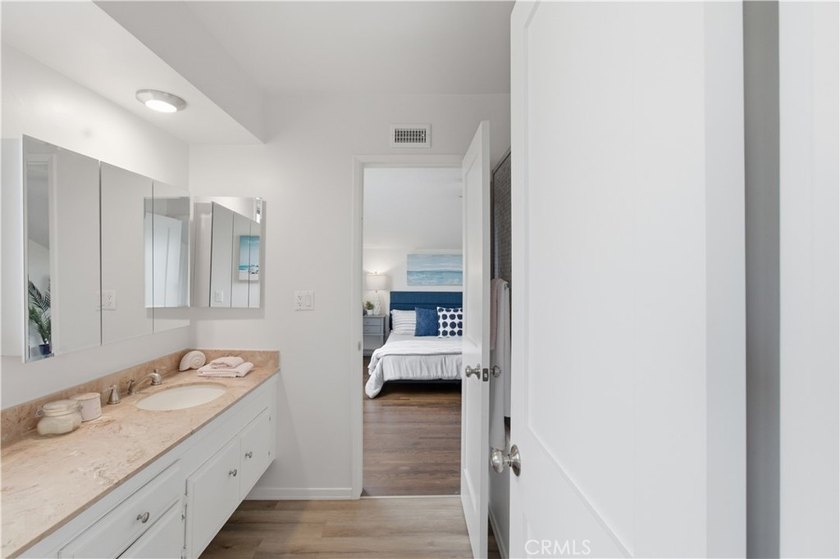 This is a 4 bedroom/2 bathroom home that was partially remodeled - photo 34