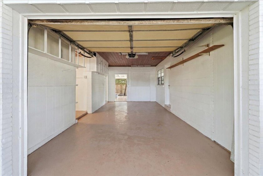 Welcome to 1408 New Jersey Road, a 2-bedroom, 1-bath home - photo 48