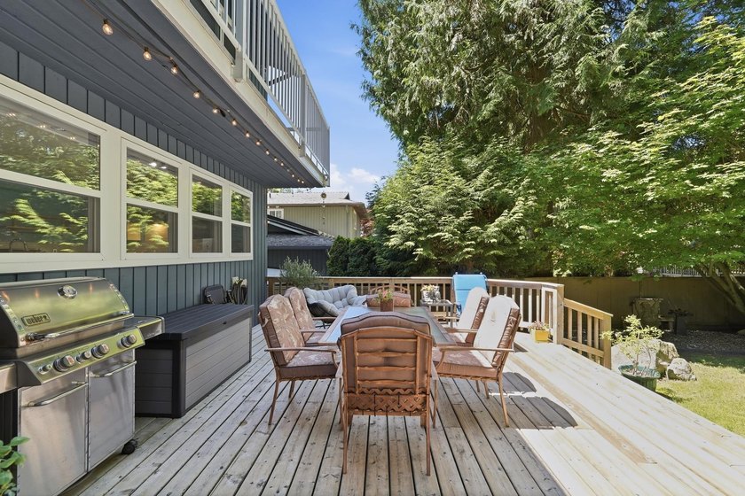 Welcome to this beautifully renovated home in the heart of Ocean - photo 20