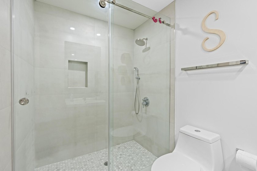 3870 N 31st Terrace - photo 33