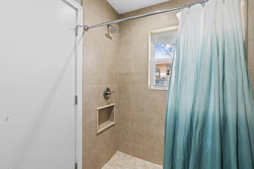 3870 N 31st Terrace - photo 37