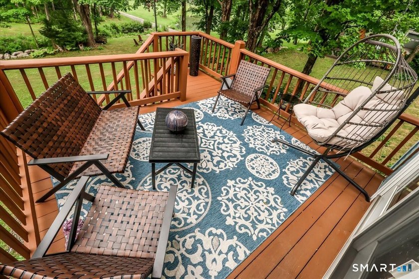 PERFECT SIZE- UPDATED-IMMACULATE! Immaculate and exceptionally - photo 25