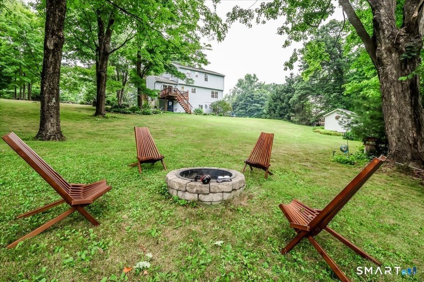 PERFECT SIZE- UPDATED-IMMACULATE! Immaculate and exceptionally - photo 32