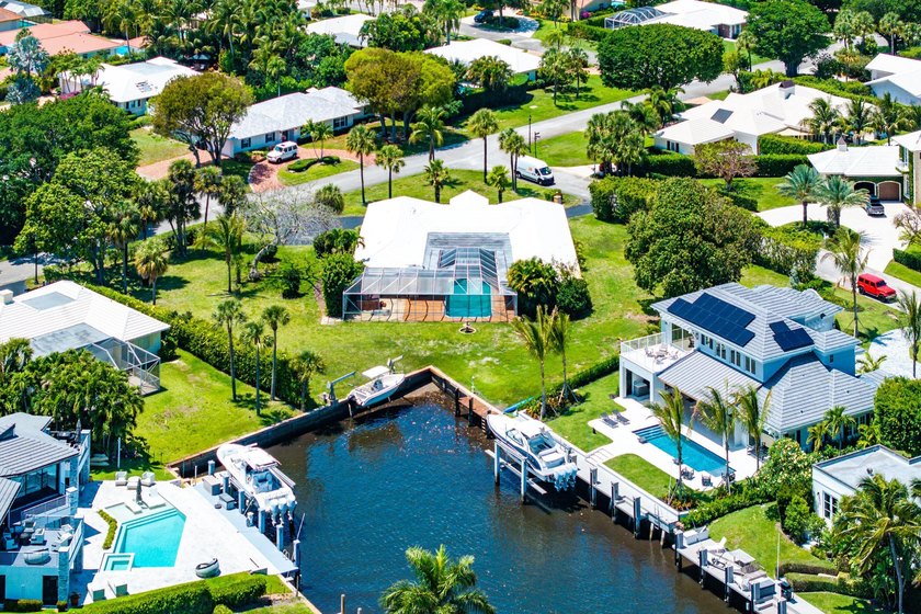 **Waterfront - DOUBLE LOT in Gulf Stream** Incredible - photo 2