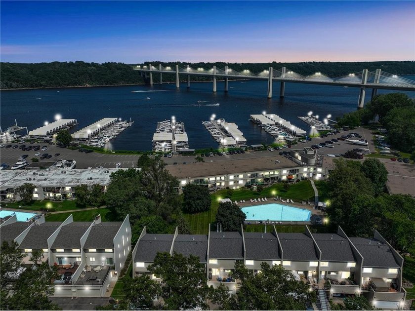 Ask about lenders discounts. Resort-Style Living on the St - photo 24