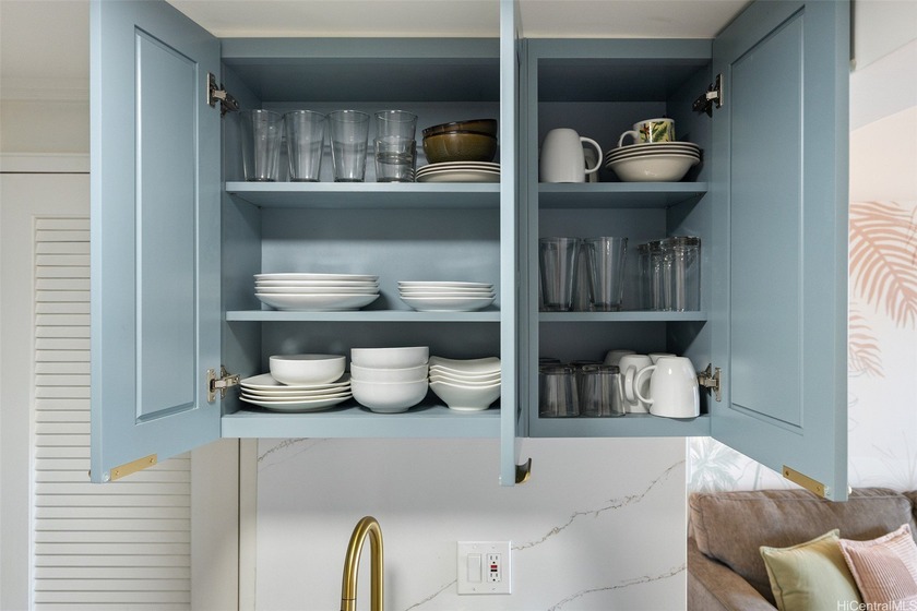 Discover this exceptional Studio condo, completely transformed - photo 14