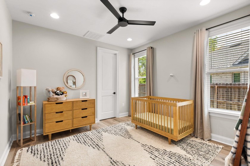 Located in one of Valparaiso's most sought-after neighborhoods - photo 27