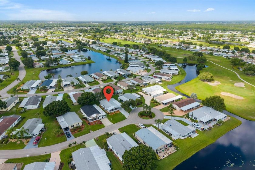 Seller is highly motivated and must sell this stunning - photo 39