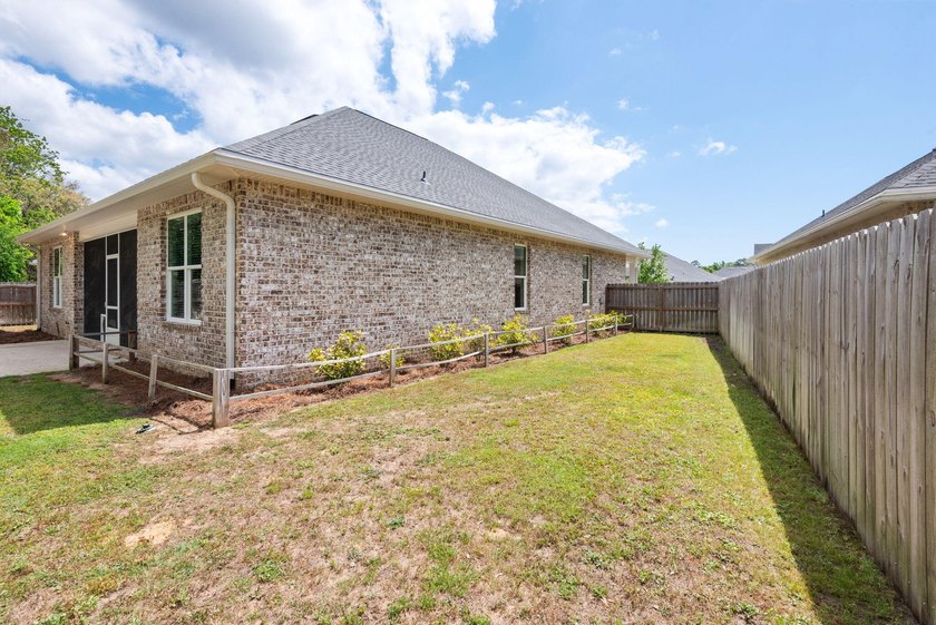Located in one of Valparaiso's most sought-after neighborhoods - photo 45