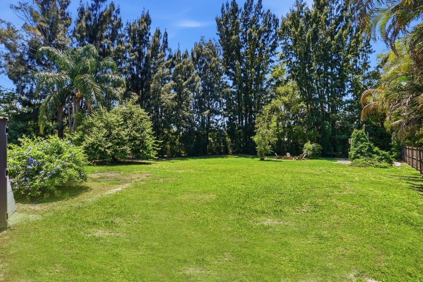 Welcome to this exceptional single-family home in the highly - photo 6