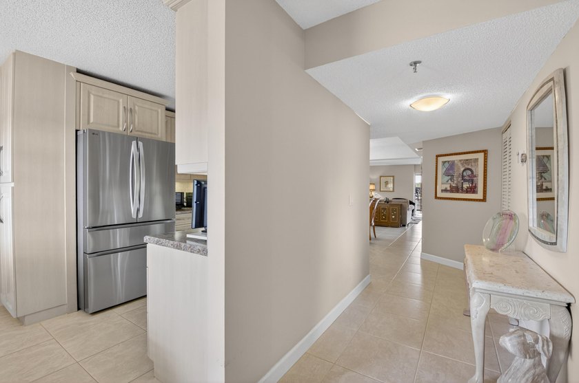 Welcome to The Patio 55+ community this spacious 2-bedroom - photo 12