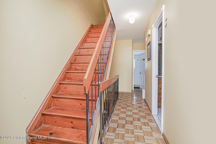 18Ft WIDE Town House with a Finished 3rd Floor and Resort Style - photo 13